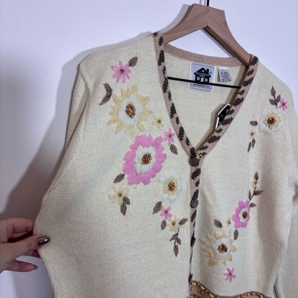 STORYBOOK KNITS Vintage Sweater /Cardigan NEW BEIGE W/Pink Roses BEADING Large - Picture 5 of 16